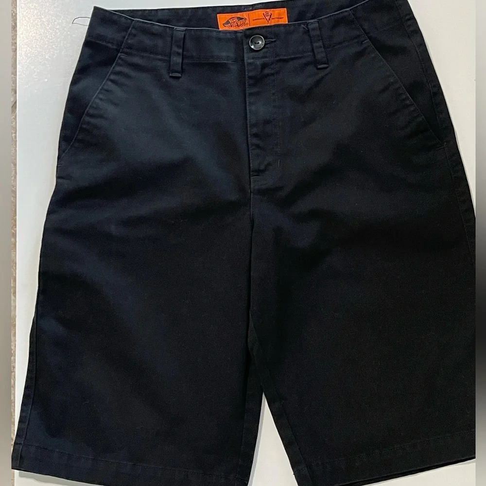 Vans Men’s black Shorts Size 30 crafted engineered classic shorts 66 logo